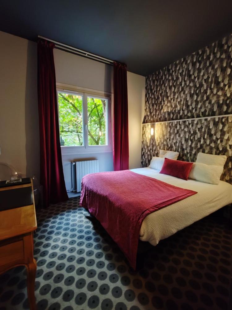 סנט-ג'וניין Logis Hotel - Restaurant Le Relais De Comodoliac מראה חיצוני תמונה