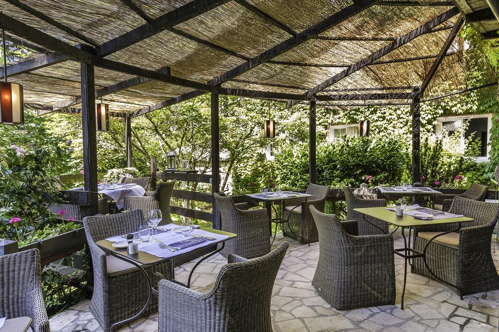 סנט-ג'וניין Logis Hotel - Restaurant Le Relais De Comodoliac מראה חיצוני תמונה