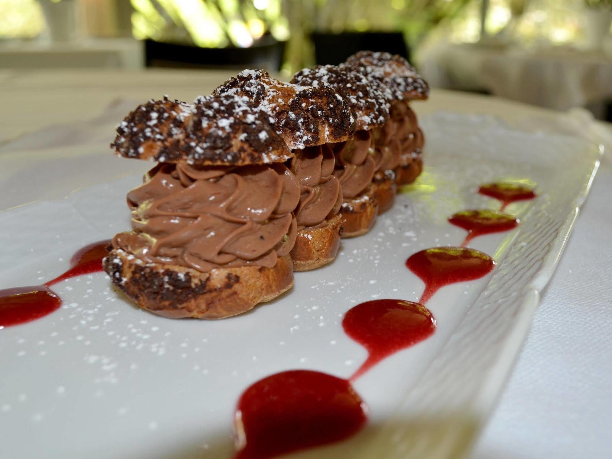 סנט-ג'וניין Logis Hotel - Restaurant Le Relais De Comodoliac מראה חיצוני תמונה