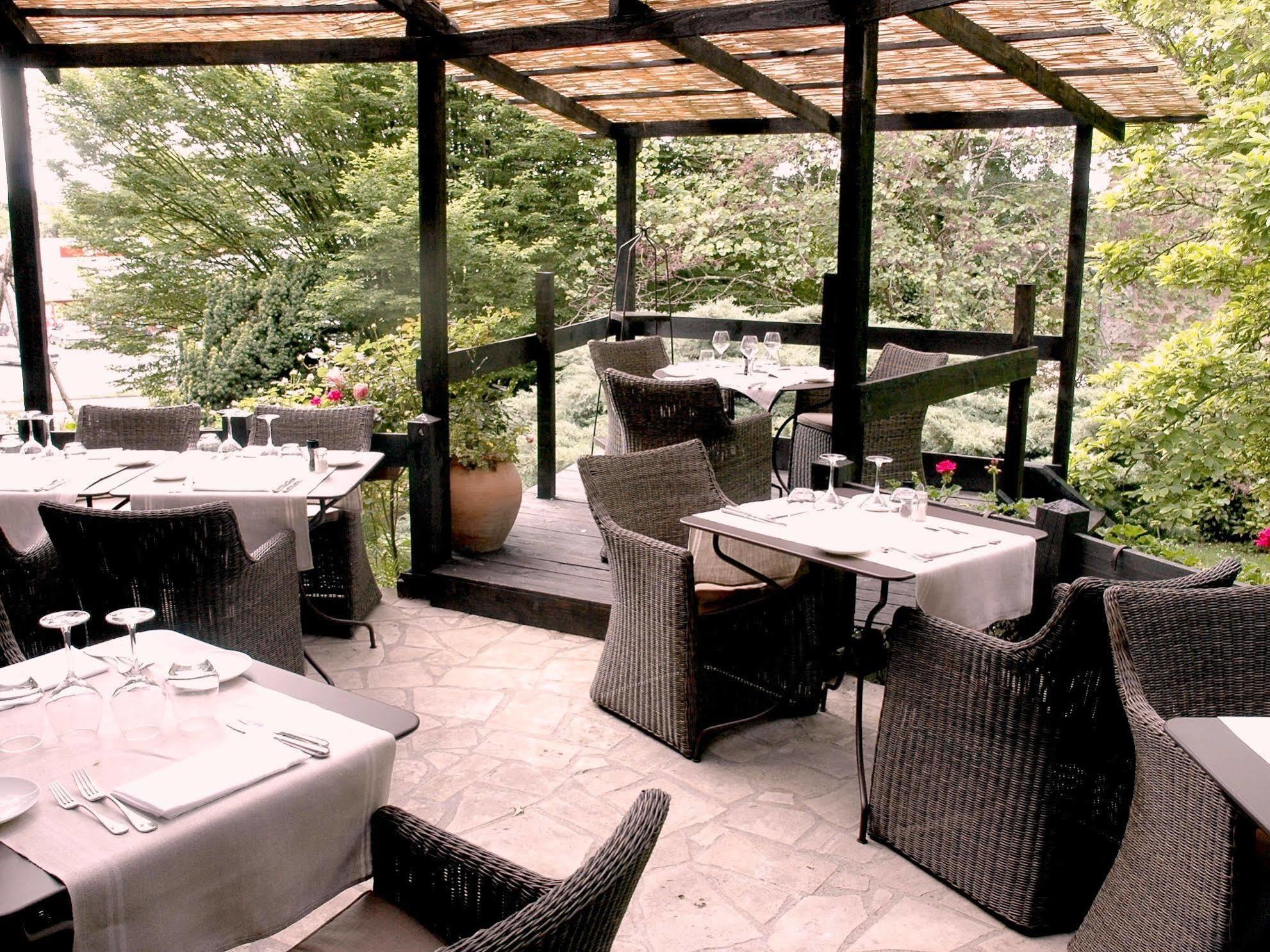 סנט-ג'וניין Logis Hotel - Restaurant Le Relais De Comodoliac מראה חיצוני תמונה
